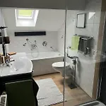 Haus Guggemos Апартаменты