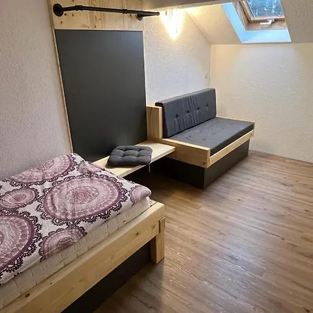 Haus Guggemos Apartman